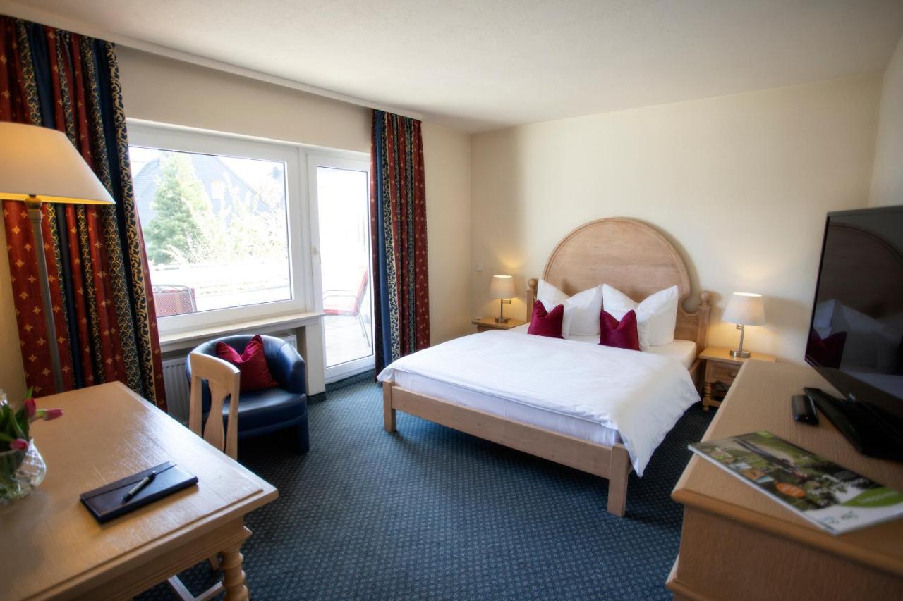 Hotel Zur Post Брілон Екстер'єр фото